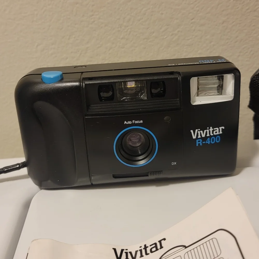 Vivitar R-400 35MM Compact Motor Drive Camera W/ Auto Flash‎ D/X System Working